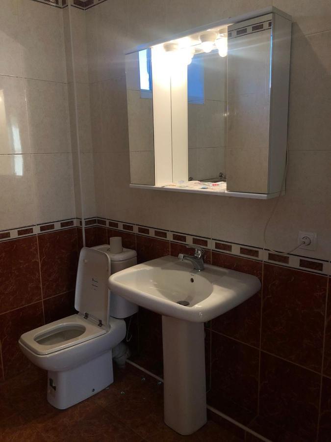 Valda Hotel On Tumanyan Vanadzor Esterno foto